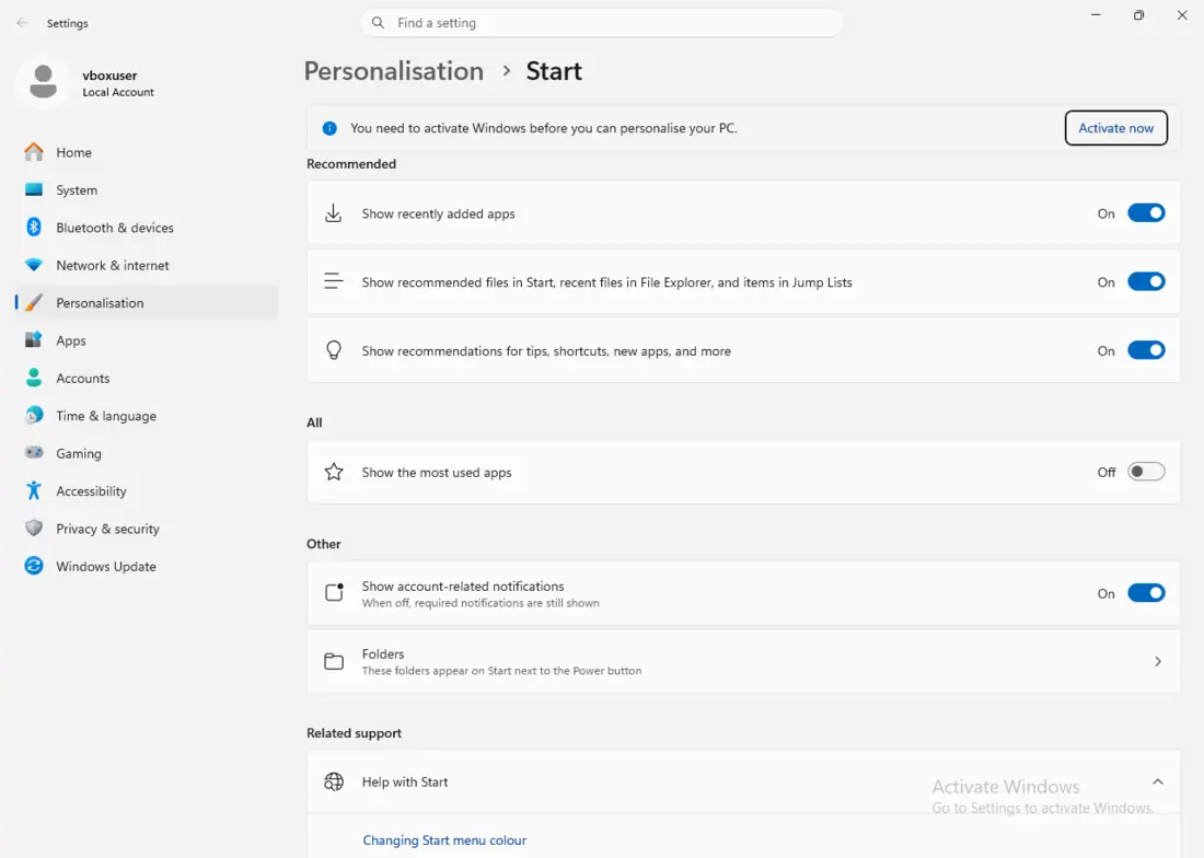 Okno Nastavení Windows 11 – Start, sekce Recommended s přepínači doporučení a reklam